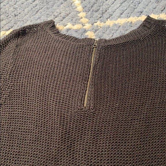 Black H&M Sweater - Picture 3 of 3